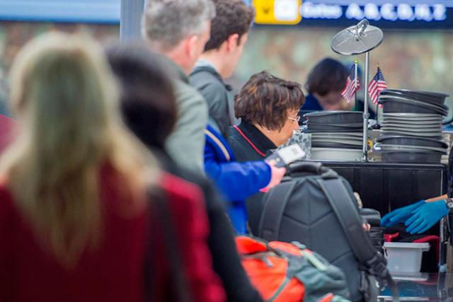 Новые нормы и правила провоза багажа и ручной клади в самолете Правила перевозки багажа